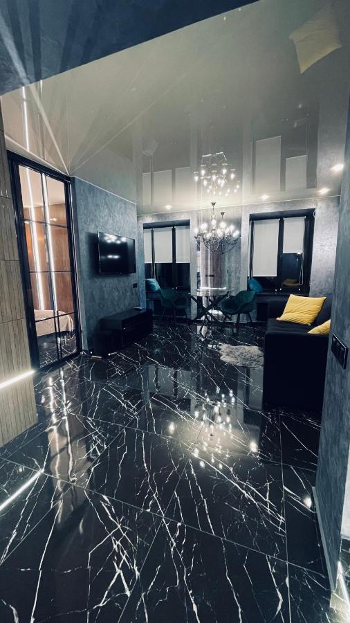 Luxury Design Apartments In The Center Of Kiev Eksteriør billede