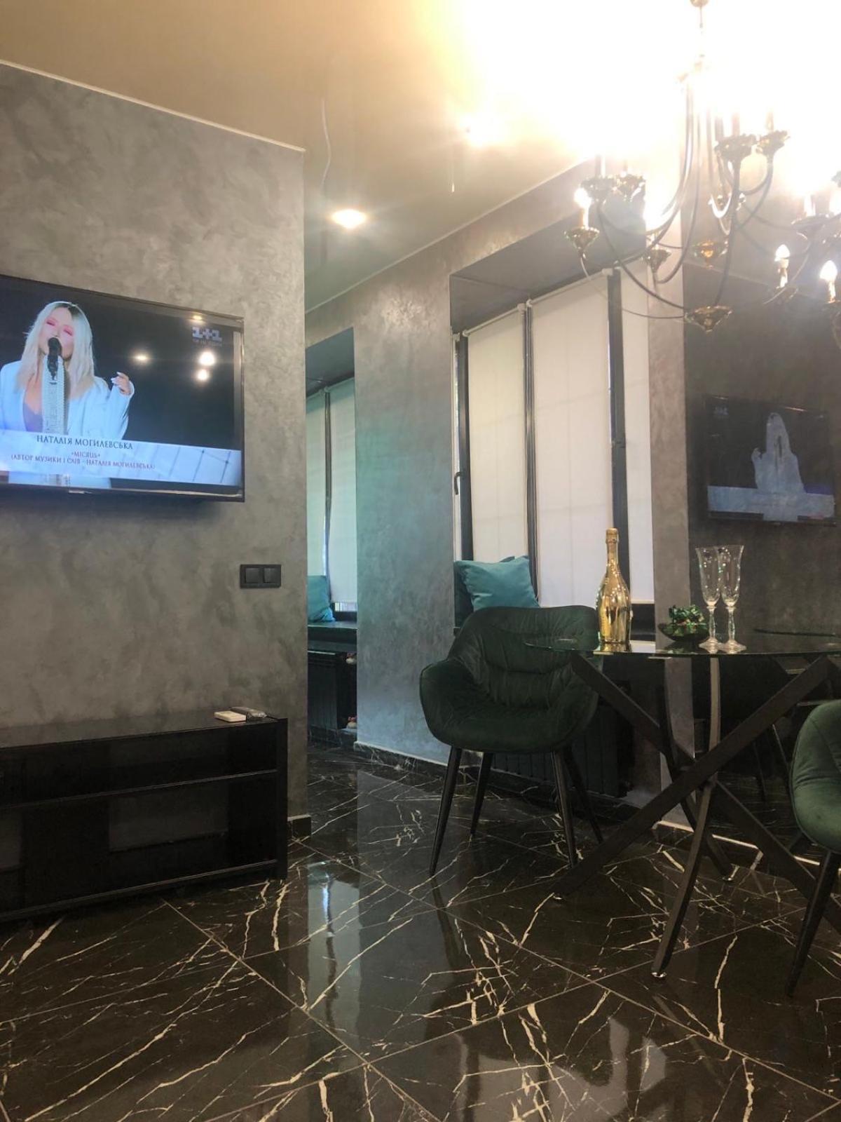 Luxury Design Apartments In The Center Of Kiev Eksteriør billede